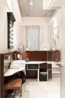 Ruby Louise Hotel Frankfurtにあるバスルーム