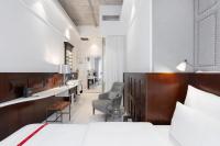 Ruby Louise Hotel Frankfurtにあるベッド