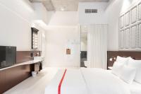 Ruby Louise Hotel Frankfurtにあるベッド