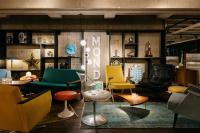 Ruby Luna Hotel Dusseldorfにあるシーティングエリア