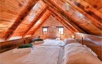 Posteľ alebo postele v izbe v ubytovaní Lovely Home In Visoko With Sauna