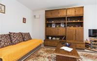 TV a/nebo společenská místnost v ubytování Holiday Home Privlaka Put Grzanove Punte