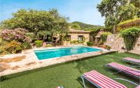 The swimming pool at or close to Cozy Home In Algatocin With Kitchenette