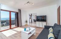 Plán poschodí v ubytovaní Six-Bedroom Holiday Home In Omis