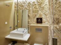 Koupelna v ubytování Sonel Investe Madalena 287 Boutique Apartments by Get Your Stay