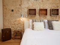 Postel nebo postele na pokoji v ubytování Sonel Investe Madalena 287 Boutique Apartments by Get Your Stay