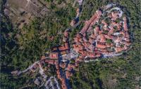 Pohľad z vtáčej perspektívy na ubytovanie Cozy Apartment In Rabac With Wifi
