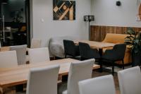 Posezení v ubytování Apartamenty N, Trąbki