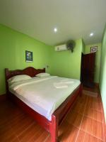 Letana Guesthouseにあるベッド
