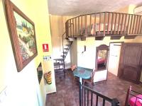 Kuchyň nebo kuchyňský kout v ubytování Castle Tower apartment in rural holiday park 'Bernard'