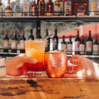 Nápoje v ubytování EL NiDO HOTEL GUATAPE