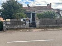 Budynek, w którym mieści się dom wakacyjny