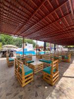 Restavracija oz. druge možnosti za prehrano v nastanitvi Hotel Los Pecanos