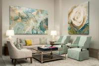Ein Sitzbereich in der Unterkunft Hotel Effie Sandestin Resort, Autograph Collection