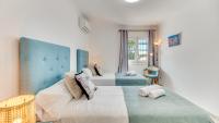 Postel nebo postele na pokoji v ubytování Puerto Banús Dreamed Villa Monelos