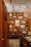 En restaurant eller et andet spisested på Van Bloemen 1881 Resort