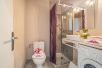 Kúpeľňa v ubytovaní Apart-rent Apartment Bahia 0022