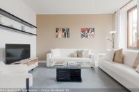 A seating area at Brera Apartments in Garibaldi