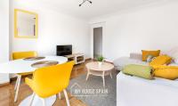 TV a/nebo společenská místnost v ubytování MyHouseSpain- Único apartamento en centro Gijón