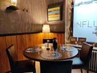 Część wypoczynkowa w obiekcie Hôtel Influences La Bresse