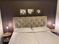 Posteľ alebo postele v izbe v ubytovaní Apartment in Vodice with Seaview, Terrace, Air condition, WIFI (4727-1)