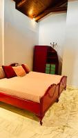 Postel nebo postele na pokoji v ubytování Dolce Vita Apartments - Spacious Renovated Apartments with Unique Decor Perfect for 4 in Laganas Ideal for Fun and Relaxation By Villa Mana Gers