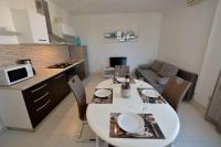 Kuchyňa alebo kuchynka v ubytovaní Apartments Olive Garden