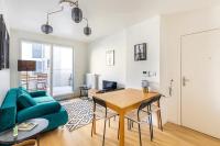 Televízia a/alebo spoločenská miestnosť v ubytovaní Your cosy apartment close to Paris