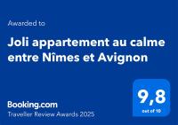 Certifikát, ocenenie alebo iný dokument vystavený v ubytovaní Joli appartement au calme entre Nîmes et Avignon