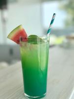 Nápoje v ubytovaní DESTINO wakacyjne domki-dwa podgrzewane baseny-drink bar