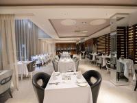 Εστιατόριο ή άλλο μέρος για φαγητό στο Tripod By Pedestal Hotel