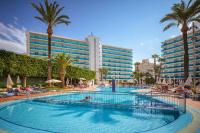 Bazén v ubytovaní Hotel Servigroup Venus alebo v jeho blízkosti