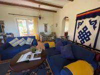 Posedenie v ubytovaní Stunning Evia Sea View Country House