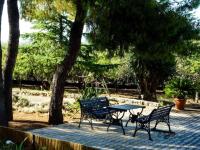 Vonkajšia záhrada v ubytovaní Stunning Evia Sea View Country House