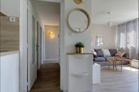 Część wypoczynkowa w obiekcie LE SMILE - 3 bedrooms - 8pers - Parking - Centre Gare