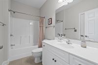 Ein Badezimmer in der Unterkunft World Tour Golf Resort 206