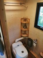 Tiny House im Grünenにあるバスルーム