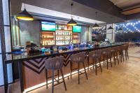 Lounge nebo bar v ubytování Aloft Abu Dhabi