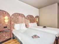 Posteľ alebo postele v izbe v ubytovaní Ibis Styles Madrid Centro Maravillas