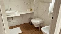 A bathroom at Hotel Parco Fiera