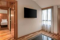 TV a/nebo společenská místnost v ubytování AC Hotel Palencia by Marriott