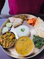 Jídlo v hotelu nebo okolí