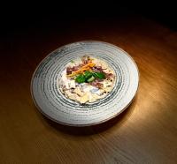 Jídlo v hotelu nebo okolí