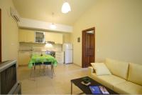 Kuchyňa alebo kuchynka v ubytovaní Porto Skopelos Villas