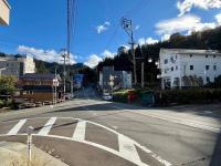 ホテルから撮影された、または一般的な山の景色