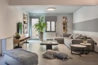 Posezení v ubytování Helios Luxury Villas Private and Superior