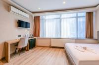 TV a/nebo společenská místnost v ubytování EViM HOTEL ÇORLU