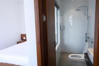 Ruby Mini Hotelにあるバスルーム