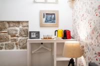 Príslušenstvo na prípravu kávy alebo čaju v ubytovaní ART HOME ARTHUR by DuHomes