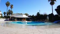 Basen w obiekcie Appartement 556, Vue Mer et piscine By Palmazur Vacances lub w pobliżu
